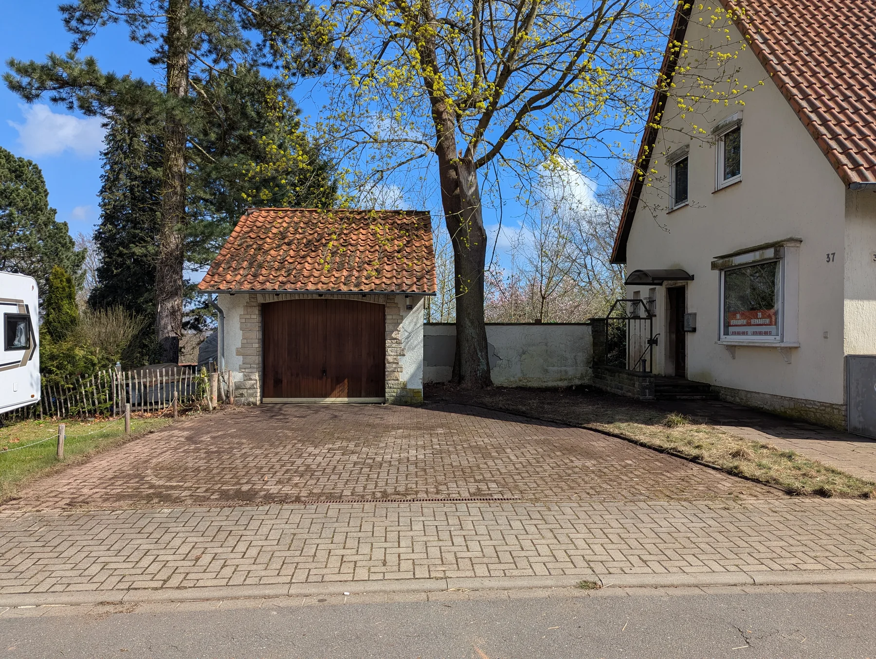 Doppelhaushälfte mit 1.041 m² Grundstück in Salzgitter-Bad Bild 4