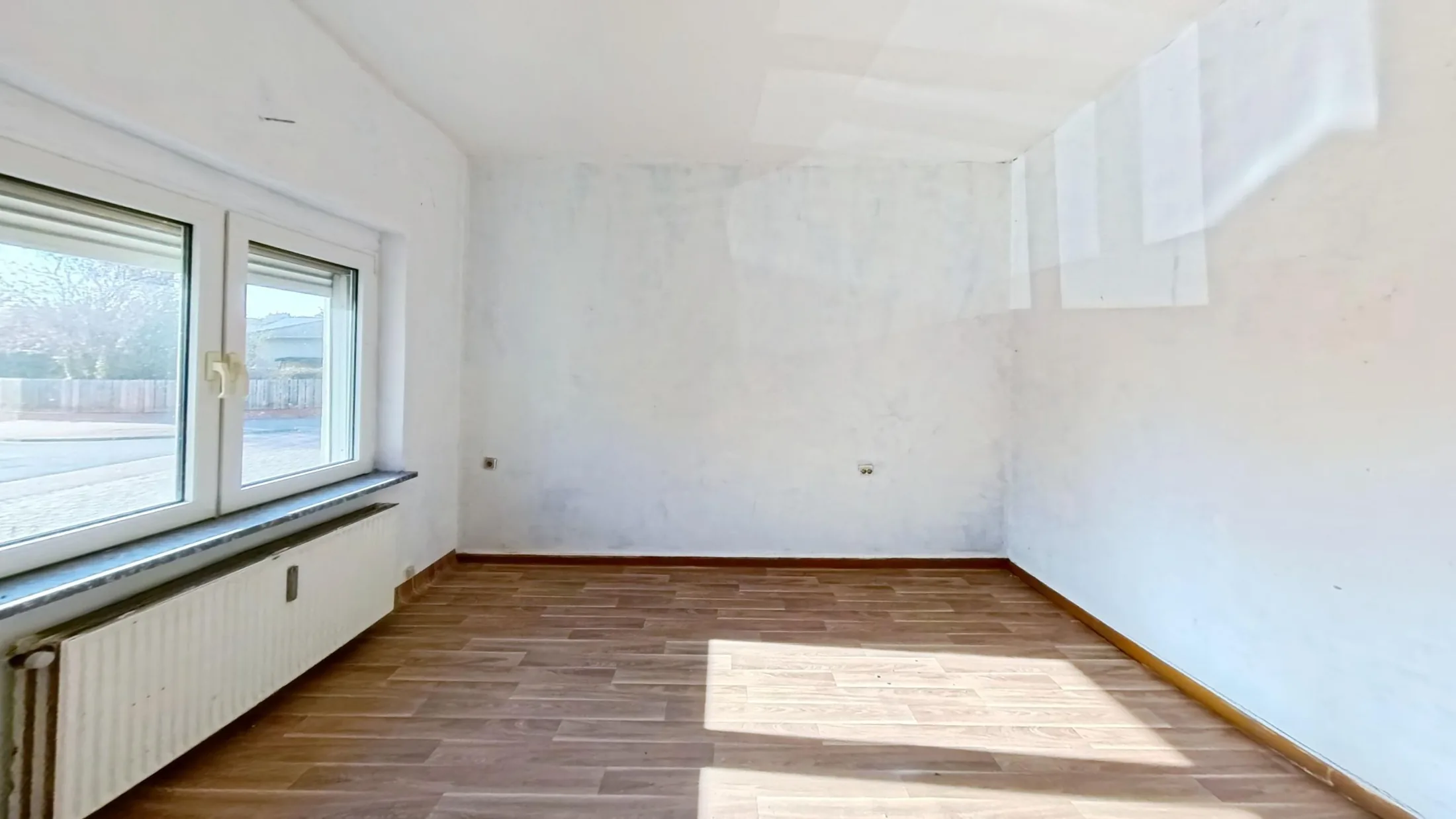 Großzügiges Ein-/Zweifamilienhaus mit Einliegerwohnung in Ölsburg ergänzendes Bild 11