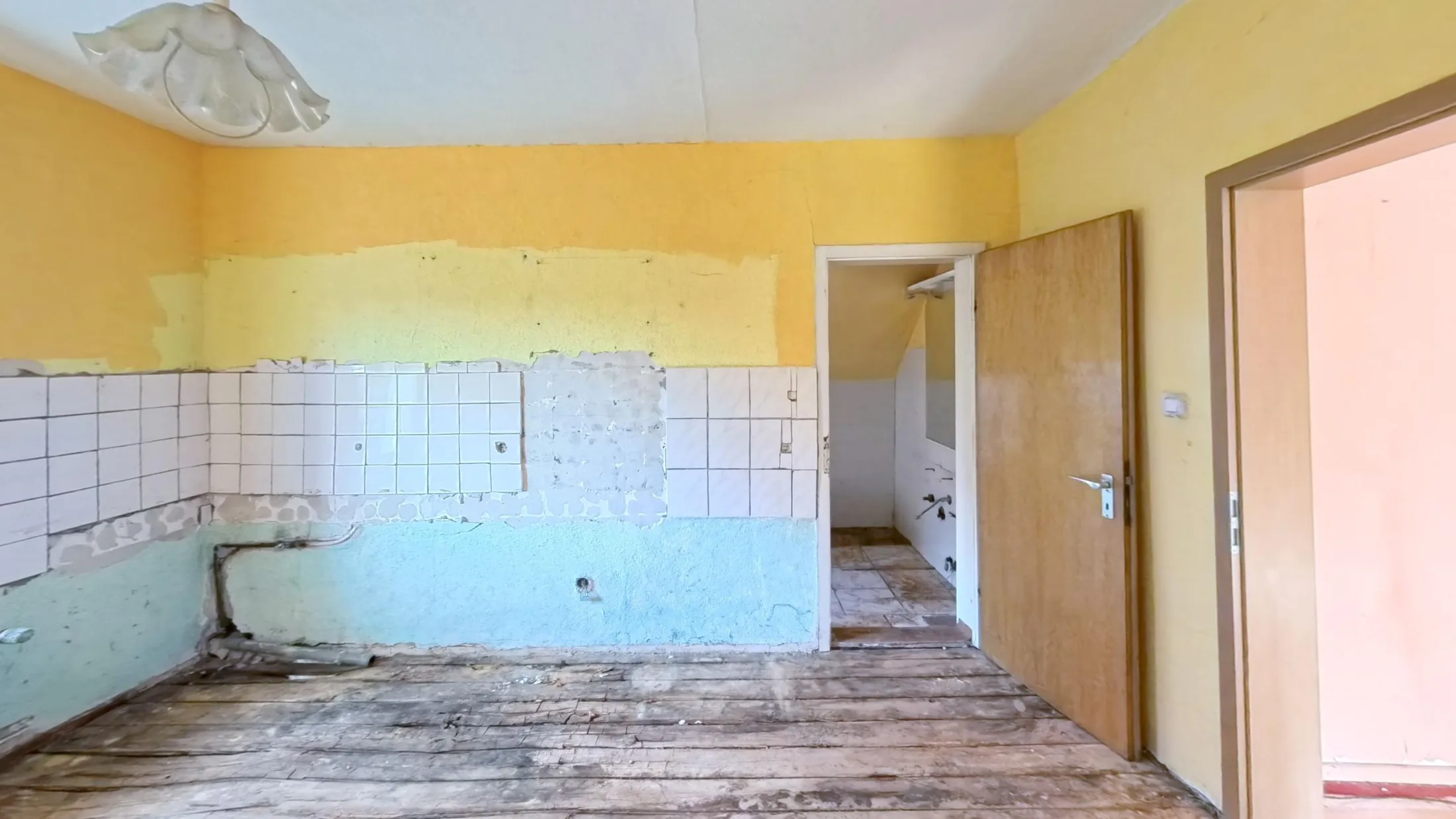 Großzügiges Ein-/Zweifamilienhaus mit Einliegerwohnung in Ölsburg ergänzendes Bild 21